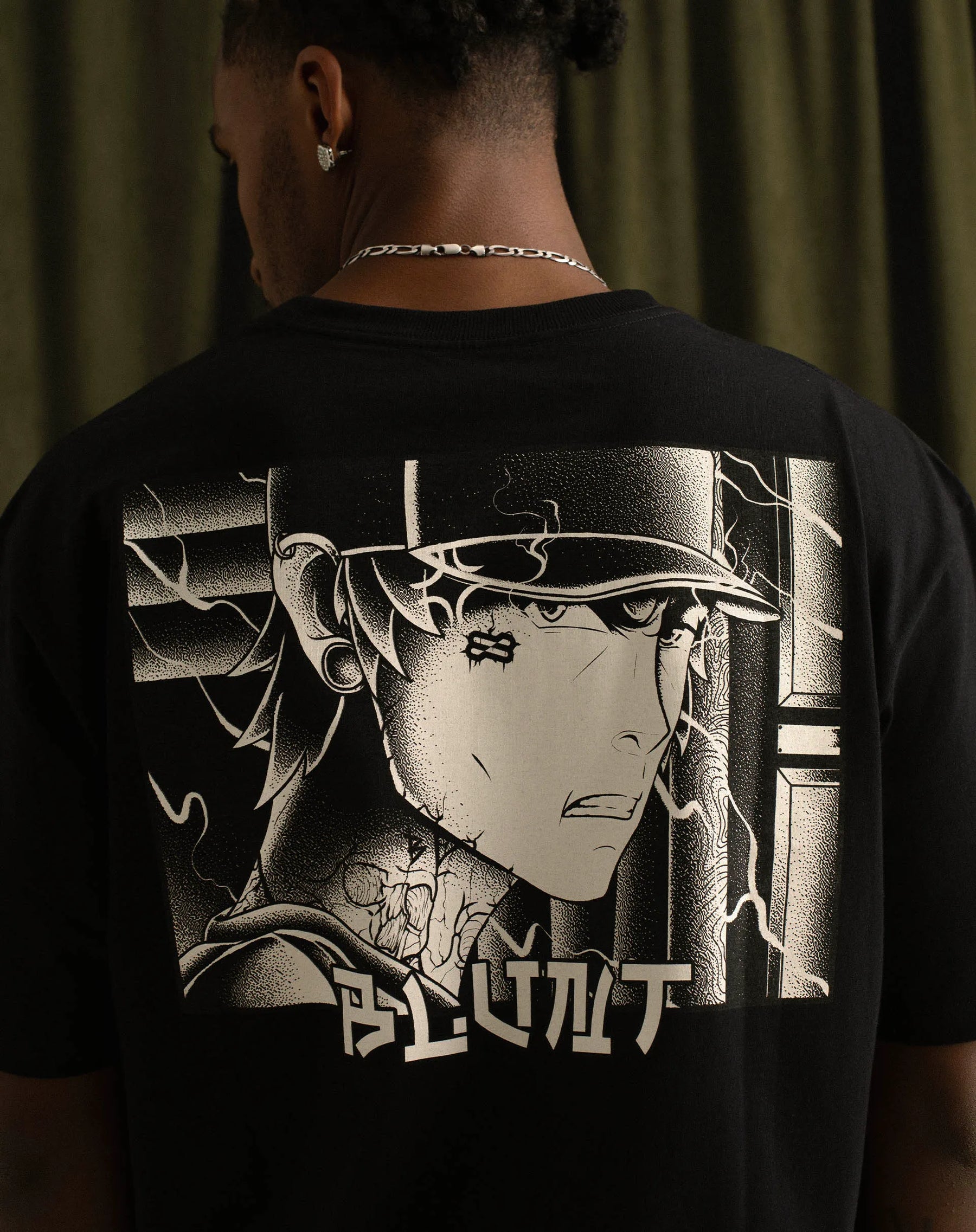 Camiseta Blunt Basica Angry Anime Preto